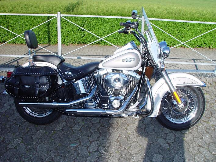 S O L G T Harley Davidson Heritage Classic